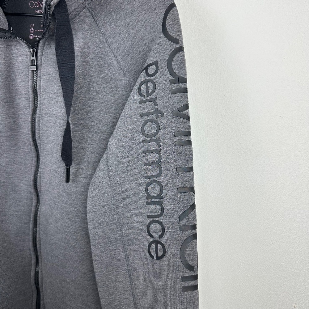 CALVIN KLEIN PERFORMANCE SCUBA WALKER - image 3